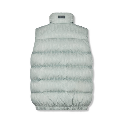 Oblique Puffer Vest in Silver