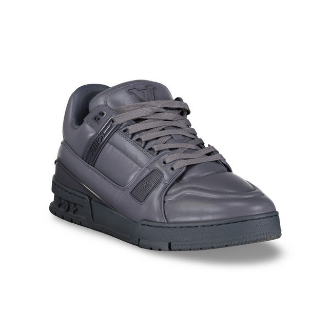 Trainer in Dark Grey