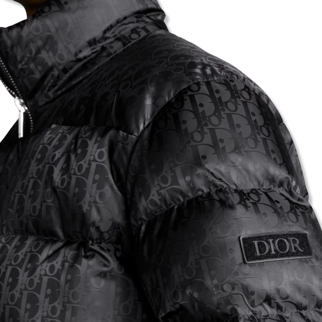 Oblique Puffer Jacket in Black