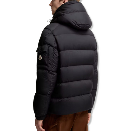 Vezere Puffer Jacket in Black