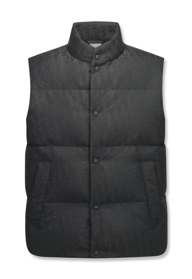 Oblique Puffer Vest in Black