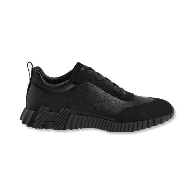Bouncing Sneaker Triple Black